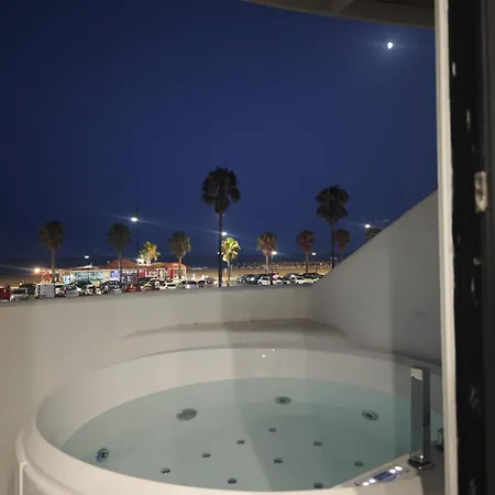 Lejlighed Mediterranean Boutique Beachfront Torremolinos